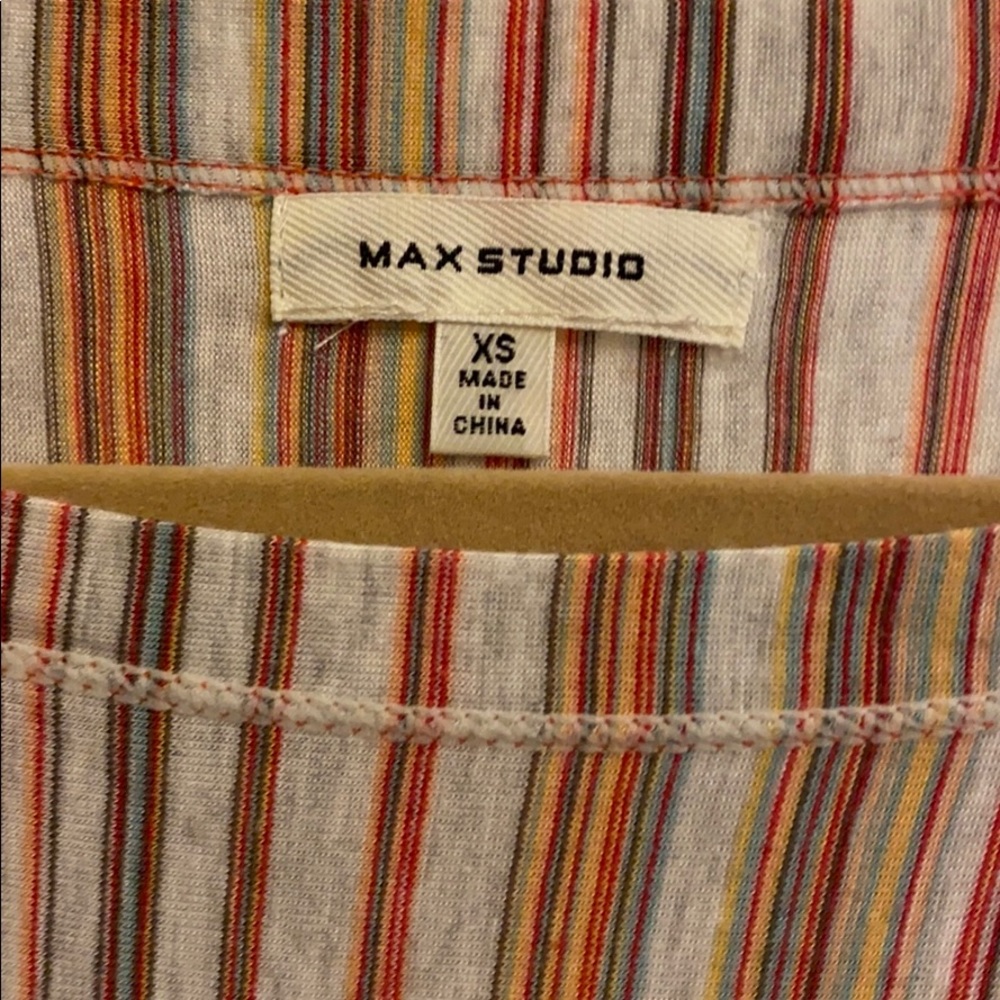 Stripes top - Picture 2 of 2